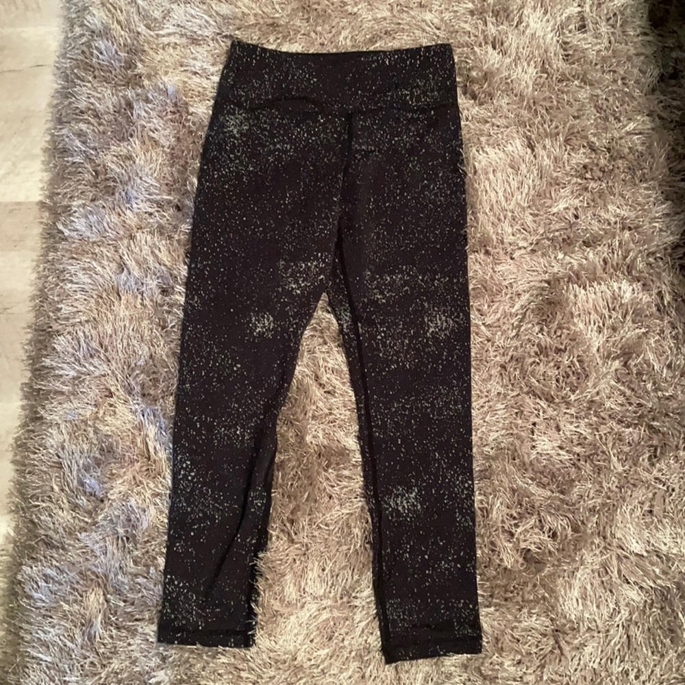 7/8 black reflective light n tight slightly used
